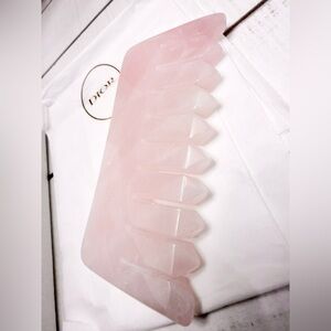 Dior Rose Quartz Comb